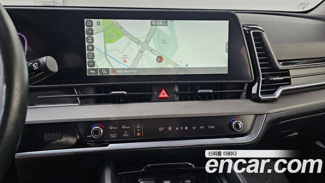 Kia Sportage 2022 — ფოტო 14/20