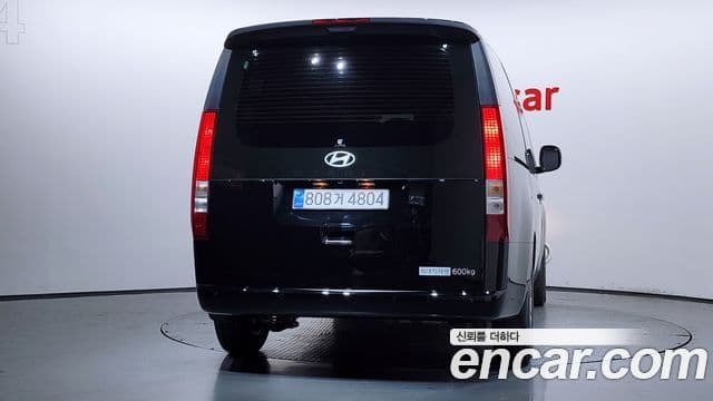 Hyundai Staria 2026 — ფოტო 4/20