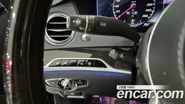 Mercedes-Benz S-Class 2020 — ფოტო 7/20