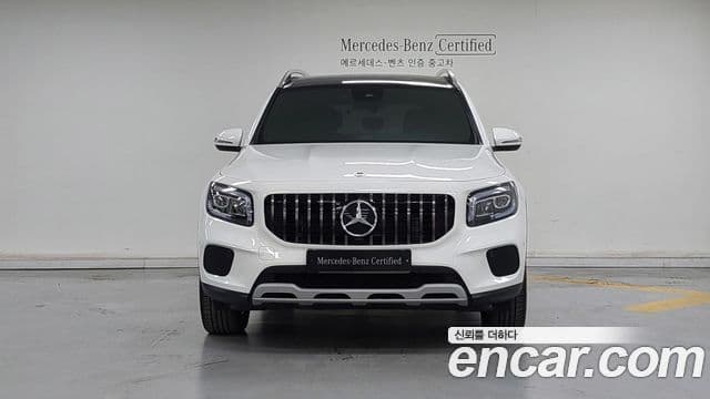 Mercedes-Benz GLB-Class 2021 — Фото 2/17