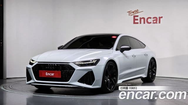 Audi RS7 2021 — Photo 9/33