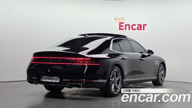 Genesis G90 2022 — ფოტო 2/20