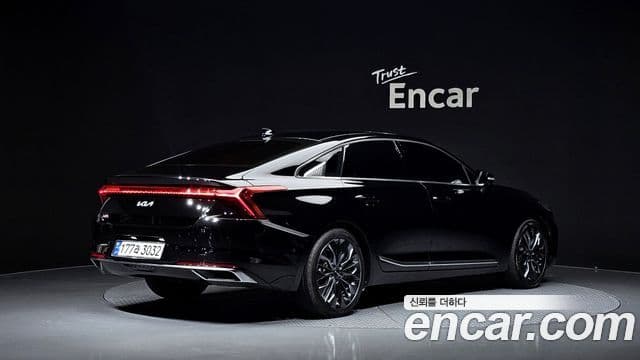 Kia K8 2023 — ფოტო 2/20