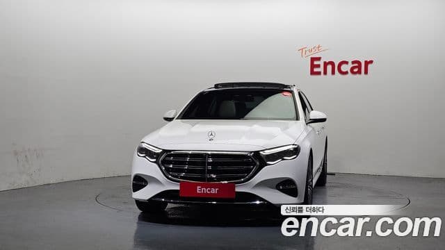 Mercedes-Benz E-Class 2025 — Фото 3/20