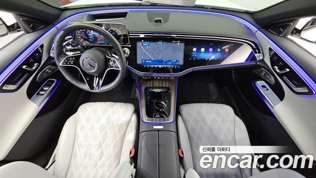 Mercedes-Benz E-Class 2025 — Фото 7/20