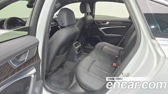 Audi A6 2020 — ფოტო 11/20