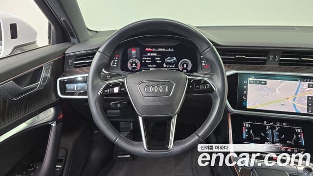 Audi A6 2020 — ფოტო 13/20