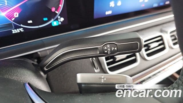 Mercedes-Benz GLE-Class 2024 — ფოტო 9/20