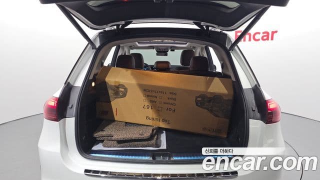 Mercedes-Benz GLE-Class 2024 — ფოტო 20/20