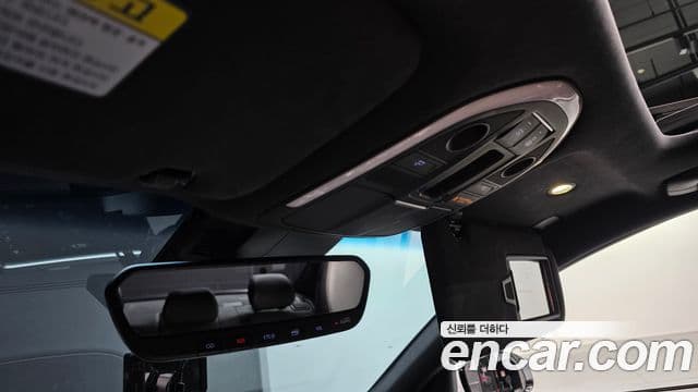 Genesis G70 2018 — Photo 20/31