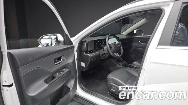 Hyundai Kona 2023 — Şəkil 9/20