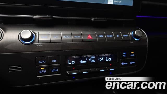 Hyundai Kona 2023 — Şəkil 17/20