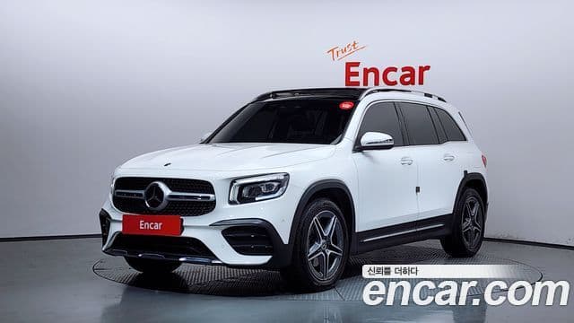 Mercedes-Benz GLB-Class 2022 — Фото 1/20
