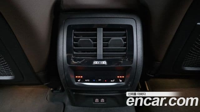 BMW X4 2024 — ფოტო 19/20