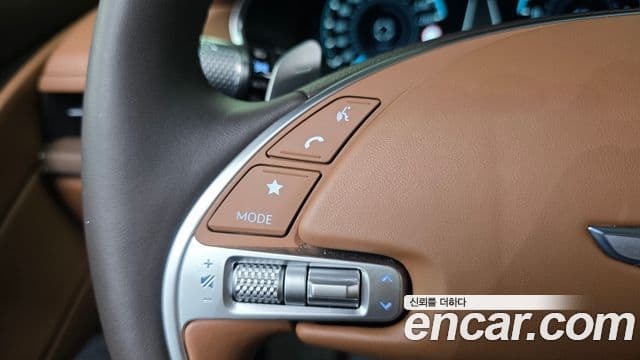 Genesis Electrified G80 2022 — Şəkil 16/20
