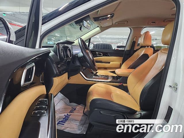 Kia Carnival 2022 — Şəkil 10/20