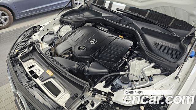 Mercedes-Benz GLC-Class 2025 — ფოტო 6/20