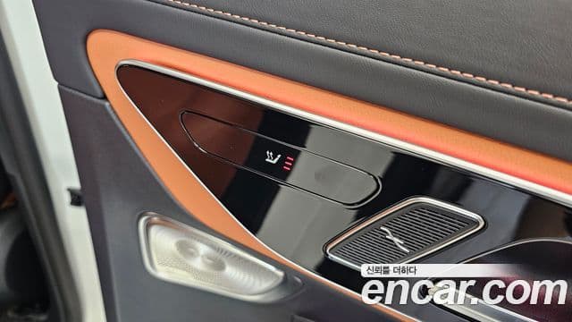 Mercedes-Benz GLC-Class 2025 — ფოტო 19/20