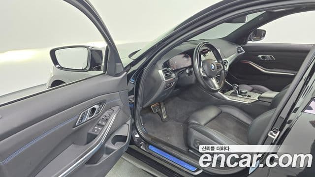 BMW 3 Series 2021 — Şəkil 10/20
