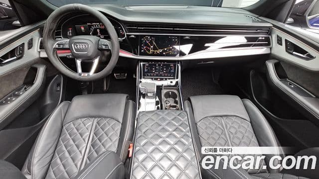 Audi Q8 2022 — ფოტო 17/20