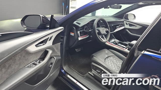 Audi Q8 2022 — ფოტო 9/20