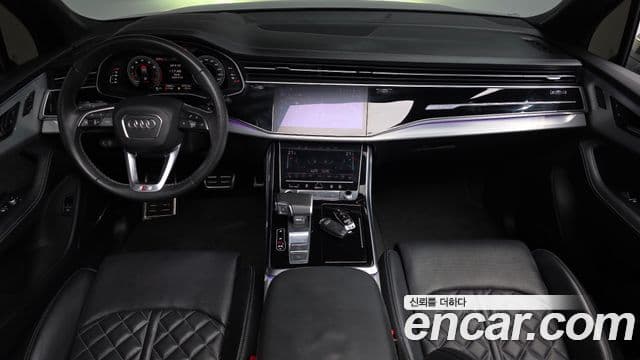 Audi Q7 2022 — ფოტო 7/20