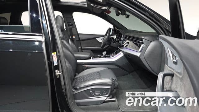 Audi Q7 2022 — ფოტო 35/36