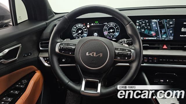 Kia Sportage 2023 — Şəkil 13/20