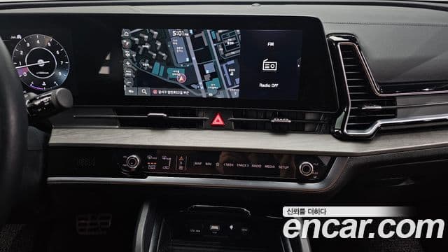 Kia Sportage 2023 — Şəkil 14/20
