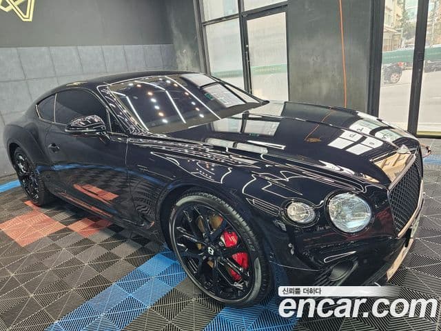Bentley Continental GT 2023 — ფოტო 1/20