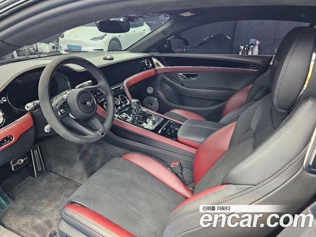 Bentley Continental GT 2023 — ფოტო 9/20