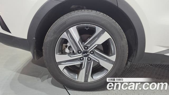 Kia Sorento 2022 — ფოტო 5/20