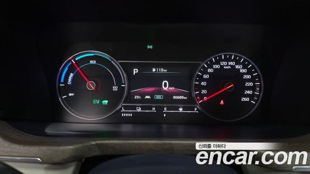 Kia Sorento 2022 — ფოტო 8/20