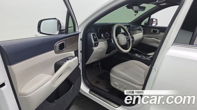Kia Sorento 2022 — ფოტო 10/20