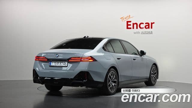 BMW 5 Series 2025 — ფოტო 2/20