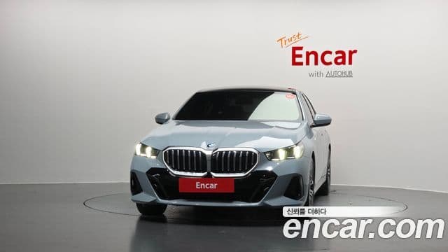 BMW 5 Series 2025 — ფოტო 3/20