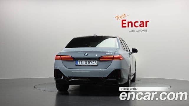 BMW 5 Series 2025 — ფოტო 4/20