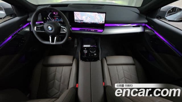 BMW 5 Series 2025 — ფოტო 7/20