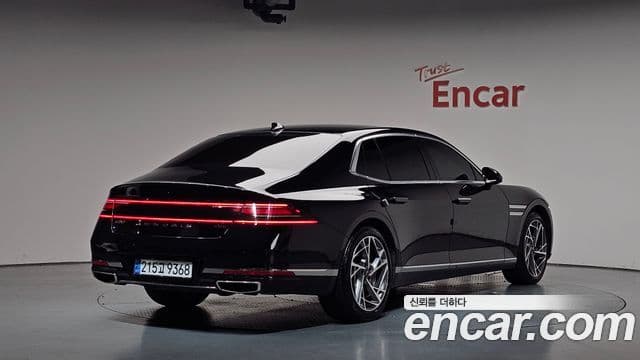 Genesis G90 2022 — Photo 7/20