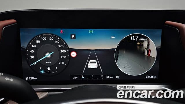 Genesis G90 2022 — Photo 8/20