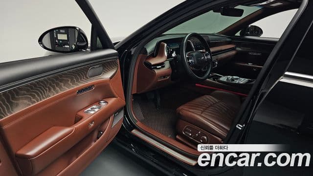 Genesis G90 2022 — Photo 10/20