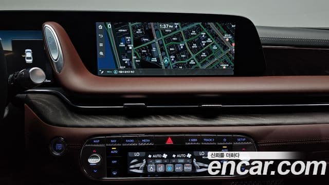 Genesis G90 2022 — Photo 17/20