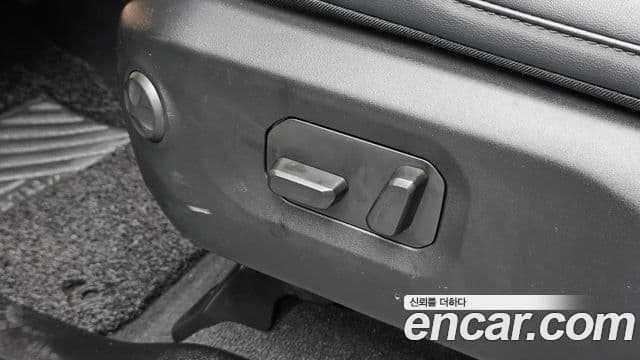 Jeep Wrangler 2024 — Photo 13/31