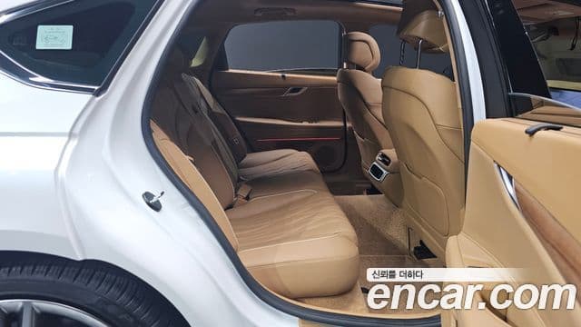 Genesis Electrified G80 2024 — Şəkil 12/20