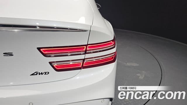 Genesis G80 2024 — Photo 35/36