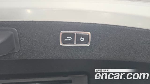 Genesis G80 2024 — Photo 19/36
