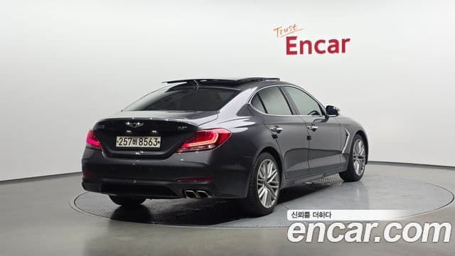 Genesis G70 2020 — Photo 9/39