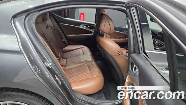 Genesis G70 2020 — Photo 39/39