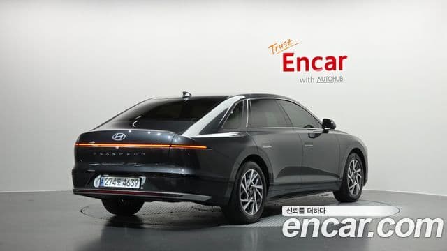 Hyundai Grandeur 2023 — Фото 2/20