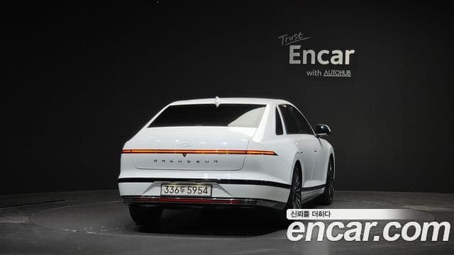 Hyundai Grandeur 2023 — Şəkil 4/20